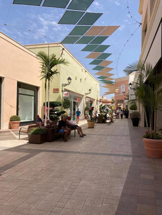 Apartment Modern 3 Bedroom 7 Guests Sun Golf *